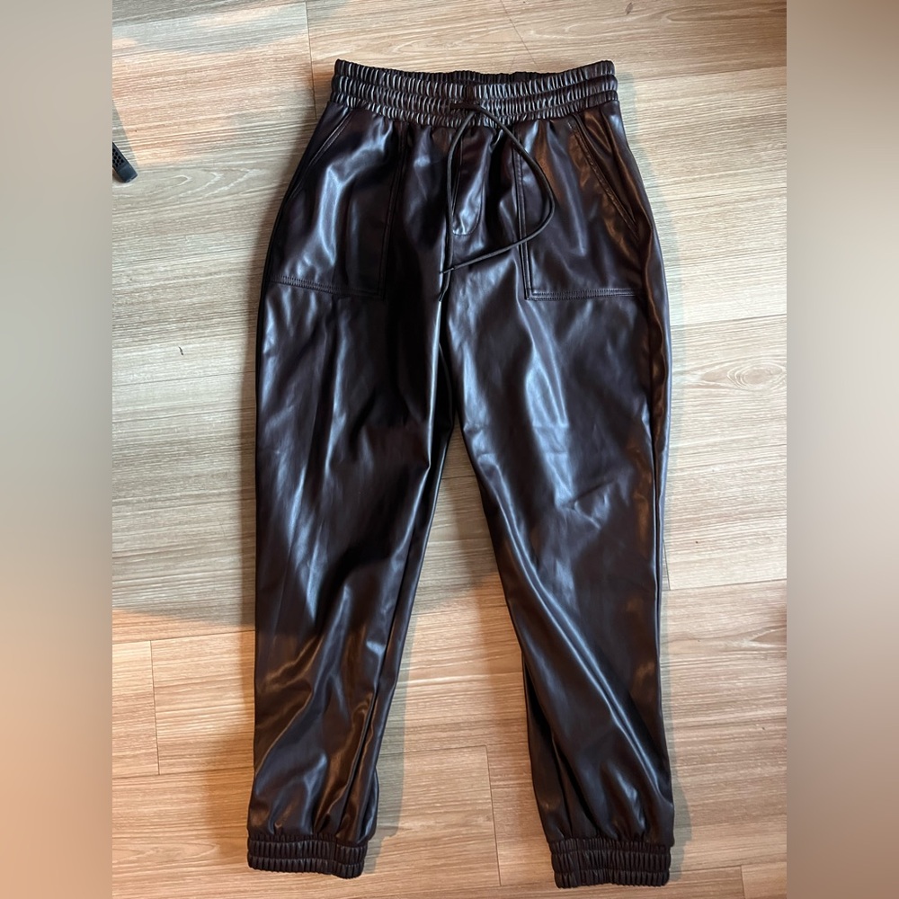 BCBGeneration Faux Leather Joggers in Milk Chocolate – Size M – NWT ($98 Retail)